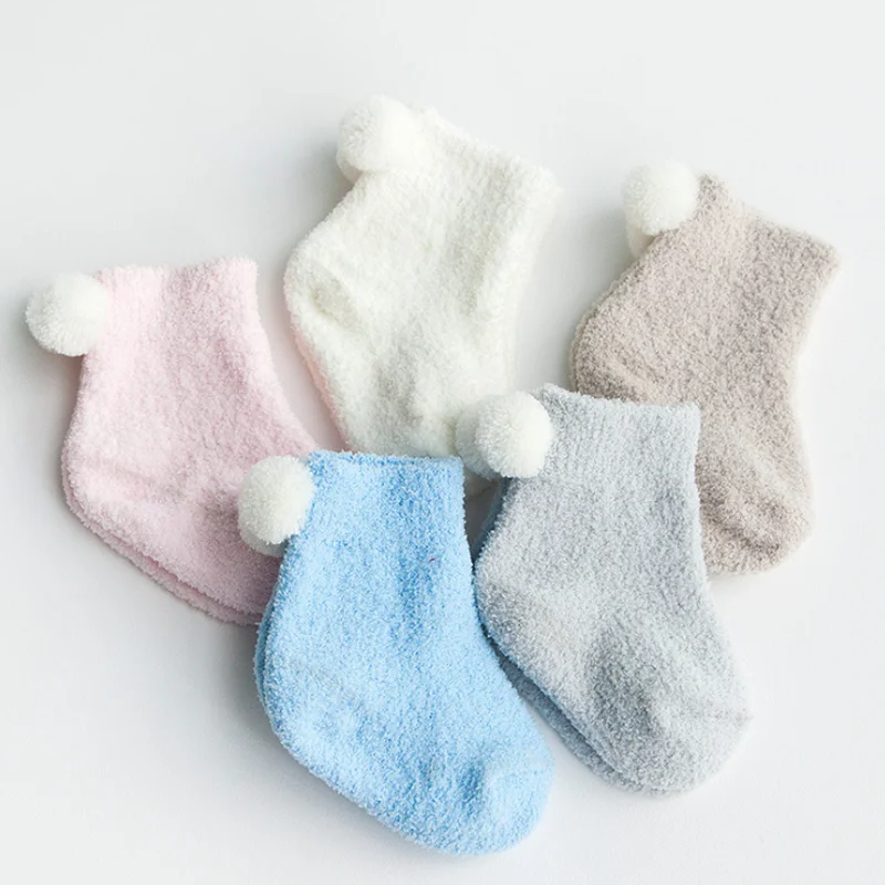 3 Çift / grup Yeni kalın sıcak bebek çorap erkek kız bebek düz renk yenidoğan çorap Görüntü 0
