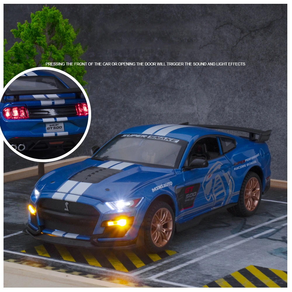 Yeni 1: 24 Yüksek Simülasyon Supercar Ford Mustang Shelby GT500 Araba Modeli Alaşım Geri Çekin çocuk oyuncağı Araba 4 Açık Kapı çocuk hediyeler Görüntü 1