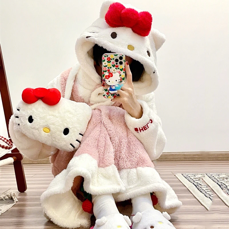 Hello Kitty Kawaii Sanrios Sevimli Yay Kürklü Gecelik Kış Yeni Tatlı Kız Sevimli Uzun Pijama Anime Peluş Loungewear Görüntü 0