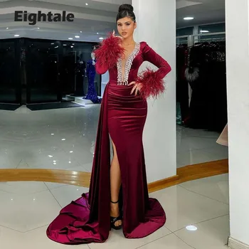 Eightale Kaftan Vevet Abiye Tüy V Boyun Mermaid Balo elbisesi Uzun Kollu Bordo Yan Bölünmüş Arapça Dubai Parti Elbise