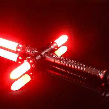 Lightsaber Silah Mücadele Metal Kolu Ses Efekti Oyuncak LED Işıklı Kılıç Açık Savaşları Bıçak Lazer Kılıç Silah Oyuncaklar Hediye Prop
