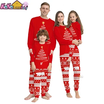 Noel Eşleşen aile pijamaları Seti 2022 Noel Baba Anne Çocuk Kıyafetleri Bebek Tulum Pijama Baba Anne Kız Erkek Giysileri
