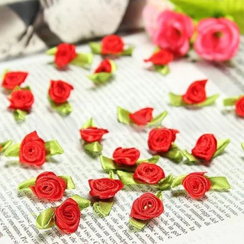 Sıcak 100 adet Mini Saten Kurdele Gül Çiçek Yaprak Düğün Dekor Aplikler Dikiş DIY Ana Renk: Kırmızı