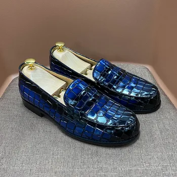 Yeni Hakiki Inek Deri Erkek Rahat makosen ayakkabı erkek Flats Lüks Timsah Desen Patent Deri Kayma Resmi erkek mokasen ayakkabıları
